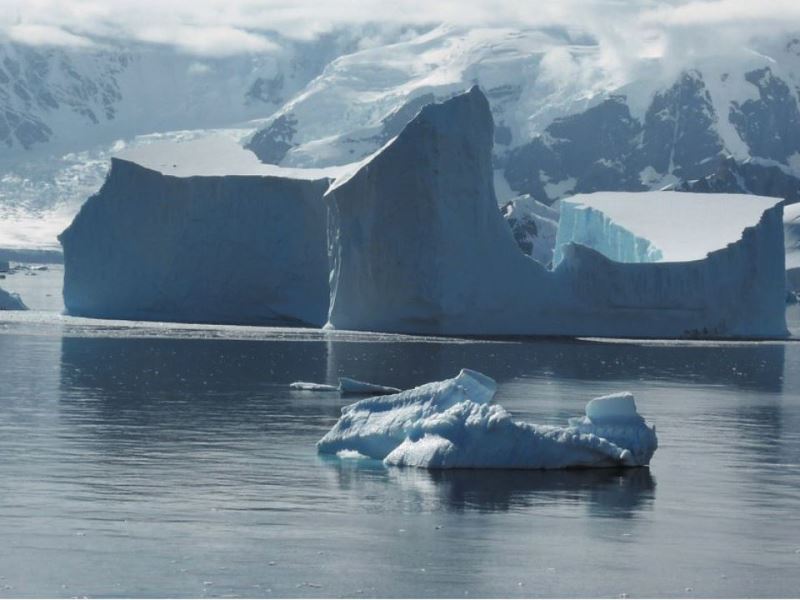 冰山溶解助減緩暖化？