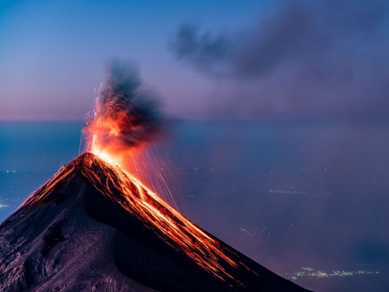 都市旁的火山如果噴發了，我們會經歷哪些災變？